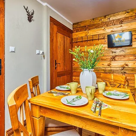 Stara Piekarnia By Royal Aparts Apartmán
